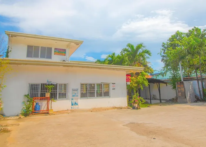 Oyo 761 Caza Southville Apartelle