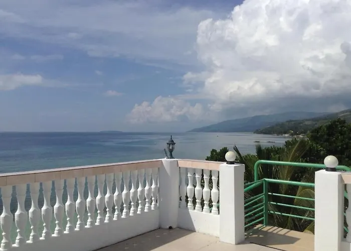Cronin Residence Resort