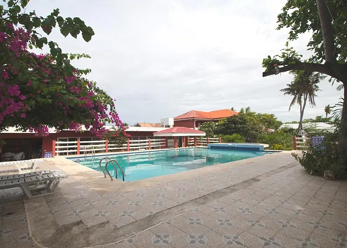 Oyo 853 Malapascua Beach And Dive Resort