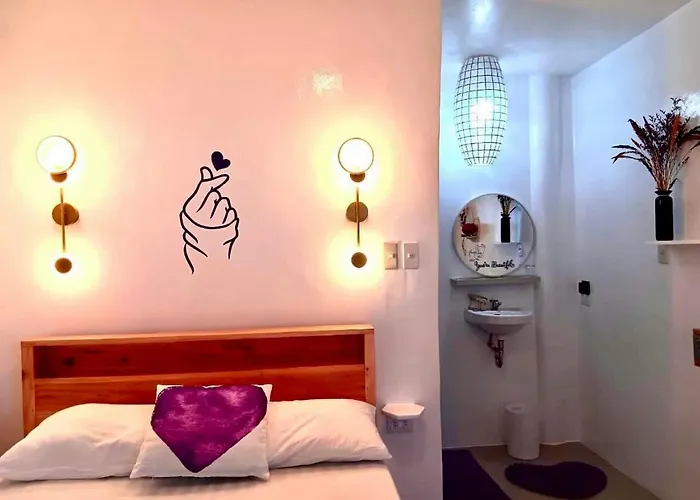 Purpleheart Guesthouse