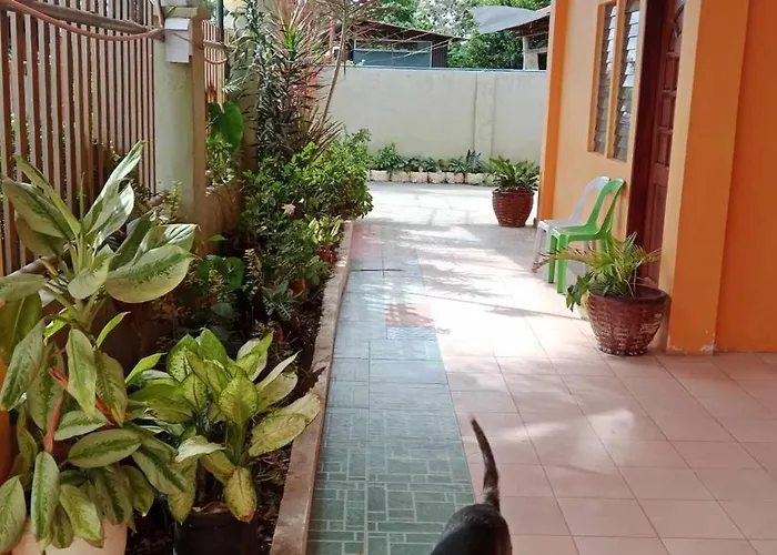 Jessa'S 5 Guests House