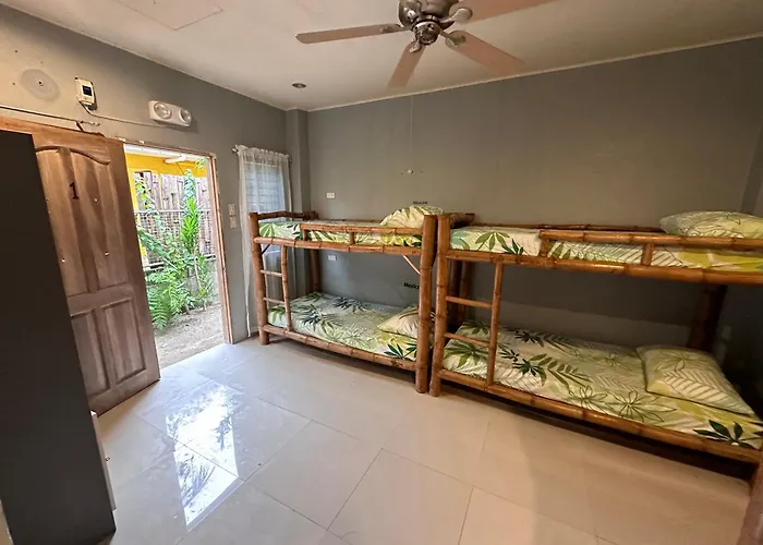 Lionfish Backpackers Hostel
