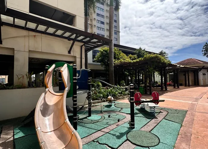 Hotel Living,The Persimmon Suites 2-4Pax