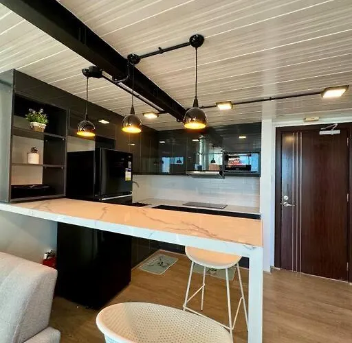 Spacious Loft Type Unit in City