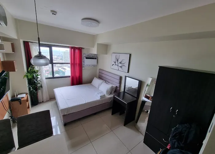 Studio Condo Unit At Horizons 101