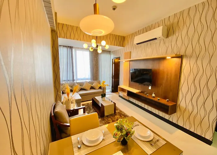 One Pacific Residence 18 D