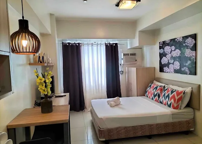 Cebu Budget Stay At Horizons 101 By Coleen Bedsit