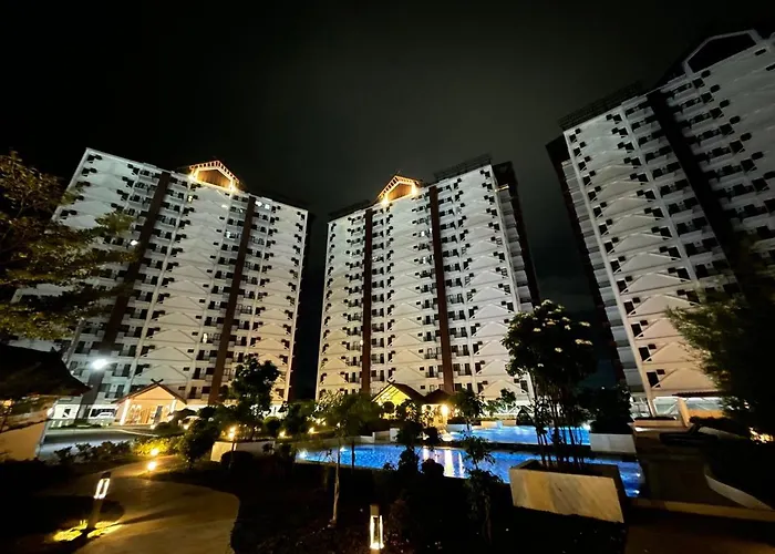 Royal Oceancrest Mactan - Resort Type Condominium Unit 0215B