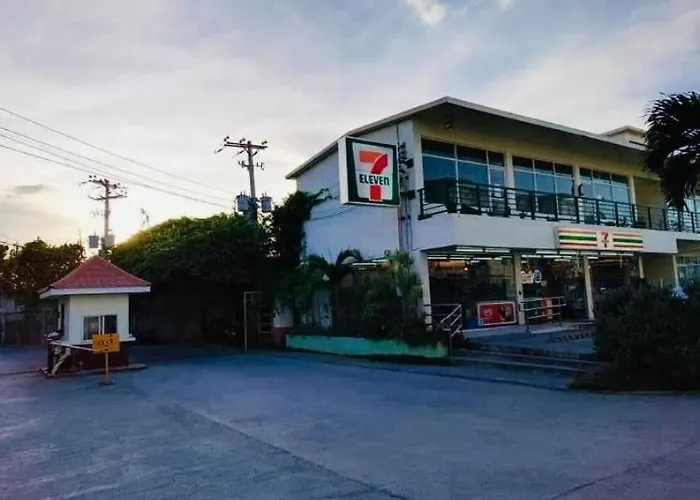 Mira'S Place