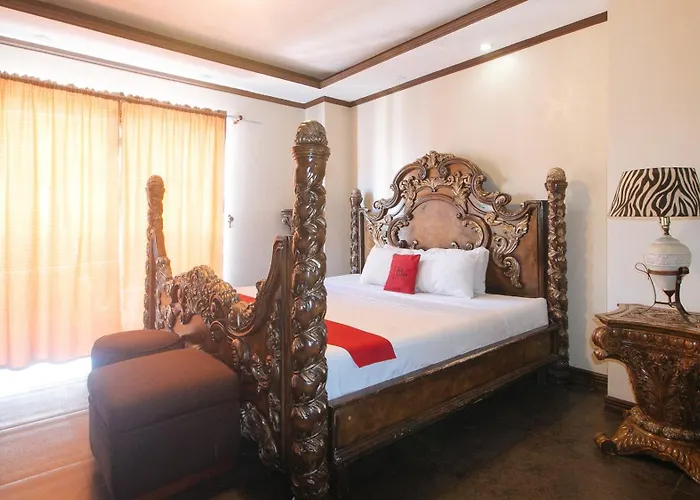 RedDoorz near Landers Superstore Cebu City