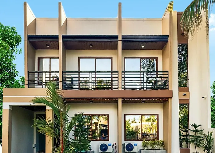 Happynest Rooms In Santa Fe Bantayan Island