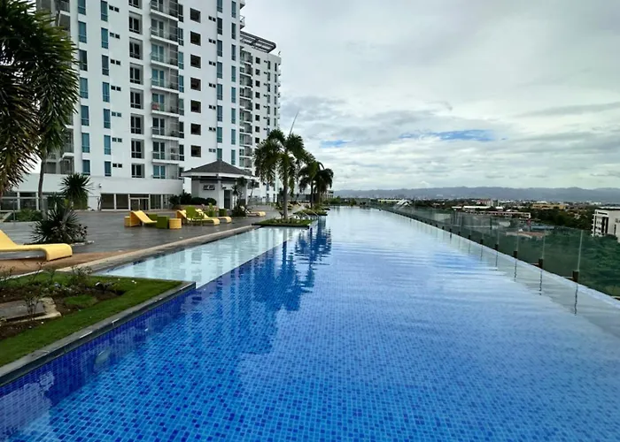 C1 -8Nb With Pool Mactan Newtown Center Of Lapu Lapu Cebu Phillippines 15Mins From Airport