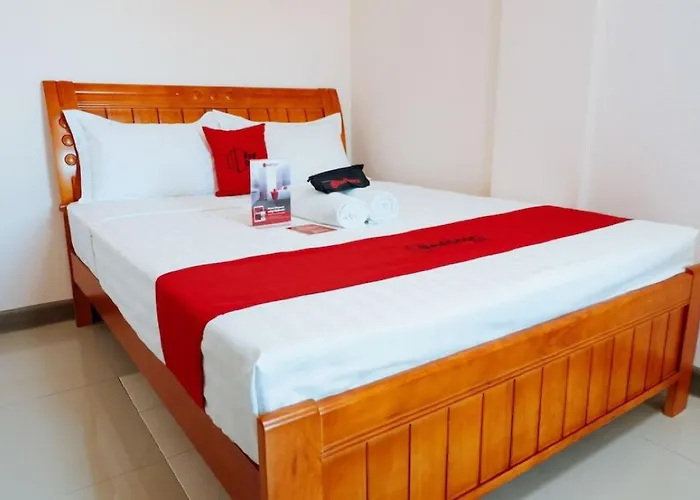 Reddoorz Plus Near Camella La Brisa Lapulapu