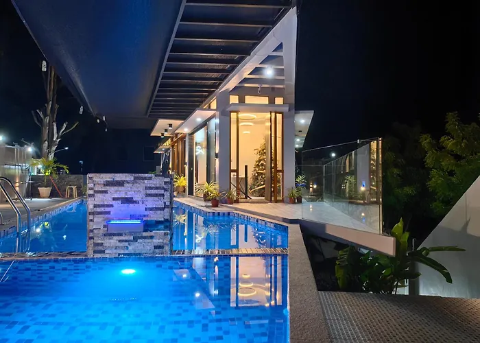 Arrow Hill Vacation House