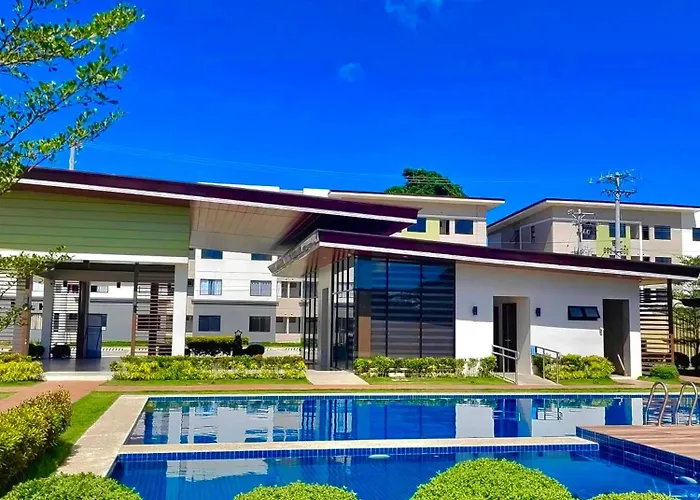 Near Mactan Airport, Pool, Fast Wifi, Netflix & Disney