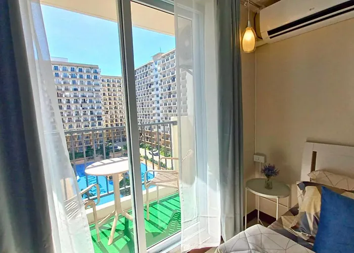 Comfort & Style Studio Pool View With Balcony