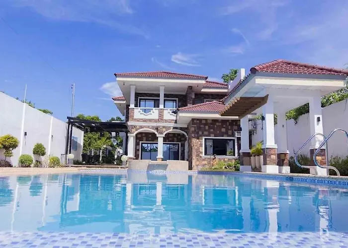 Villa De Ciudad