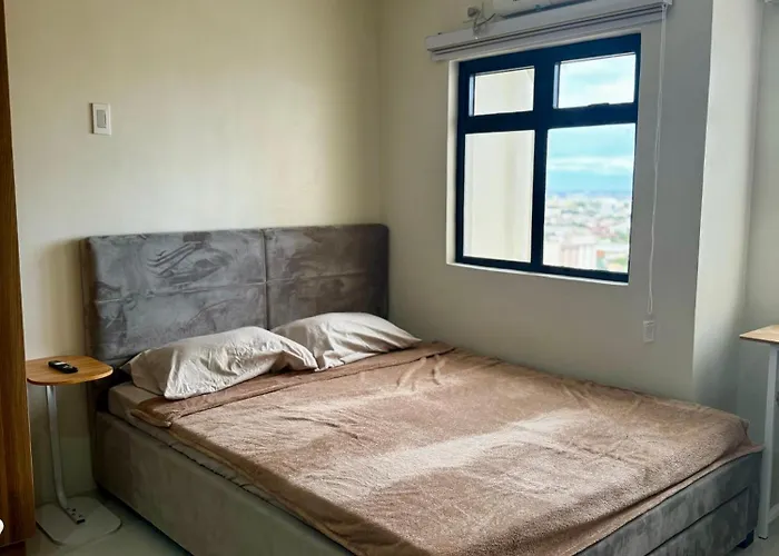 Deluxe Queen Studio Unit In Mandaue Cebu