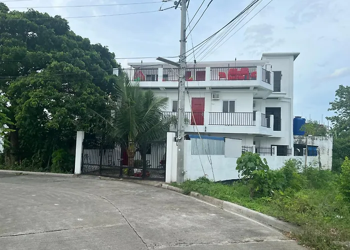 5 Min Walk To Famous Blue Water Resort And Tourist Area