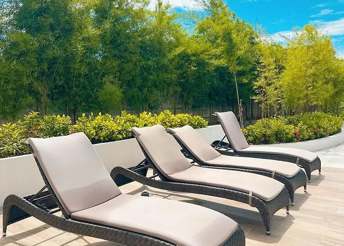 Resort Vibes Fully Furnished Condo In Royal Oceancrest Mactan Condo