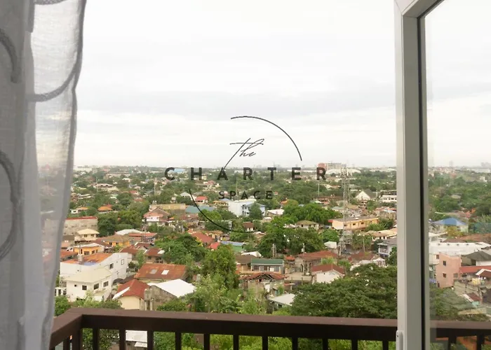 Close To Airport Room With Balcony And Pool Access