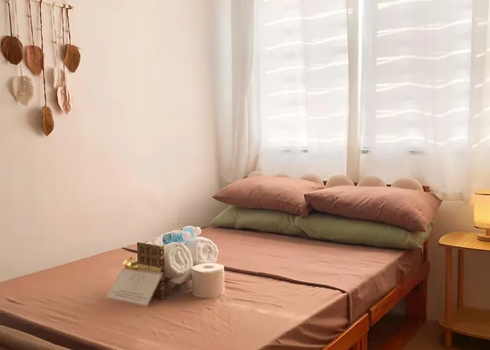 Cozy Condo Near Mactan Airport - Free Wifi!