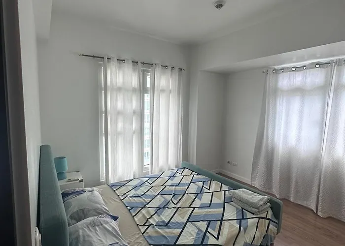 Cozy 2 Bedroom In A Prime Area