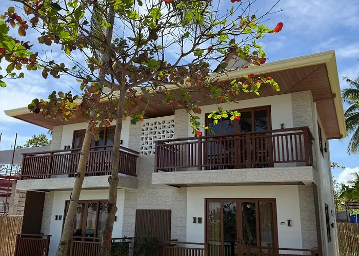 Chellie Rose Resort Hotel