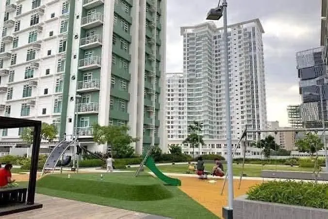 Solinea Towers