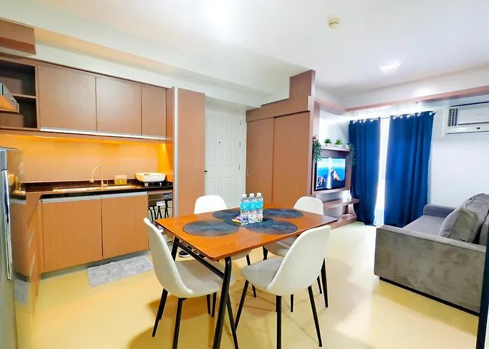 2012T2 Avida Towers Cebu It Park 1Bedroom Unit Queen Bed