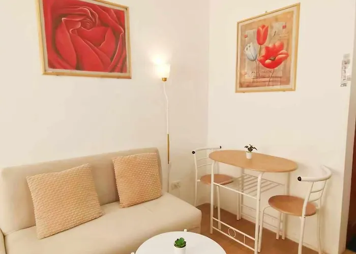 Sunbeams Studio Unit