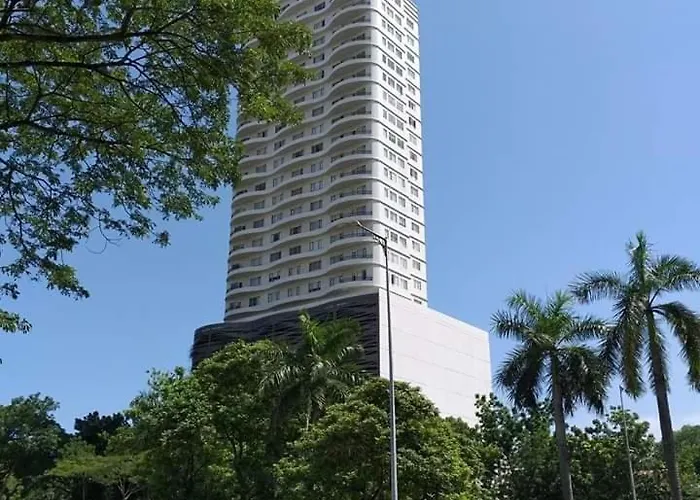 Calyx Residences Condominium