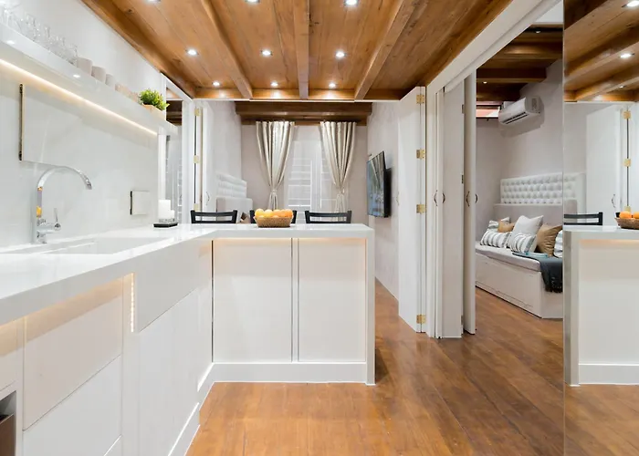 Cozy Cabin Style 48 Sqm 500Mbps