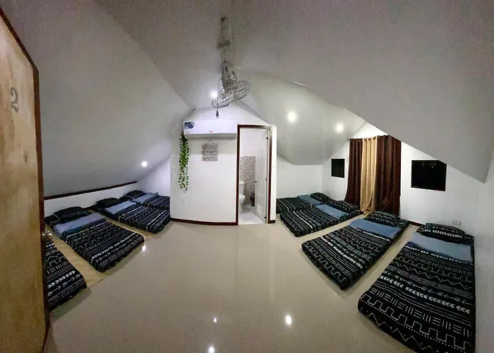 Moalboal Panagsama Beach Topbudz Hostel