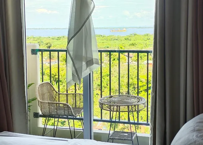 Adam&Eva Condo Staycation