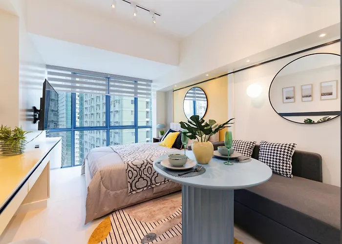 The Amber Room At 38Th Park Avenue It Park Cebu - Walk To Ayala And Cafes With Fast Wifi
