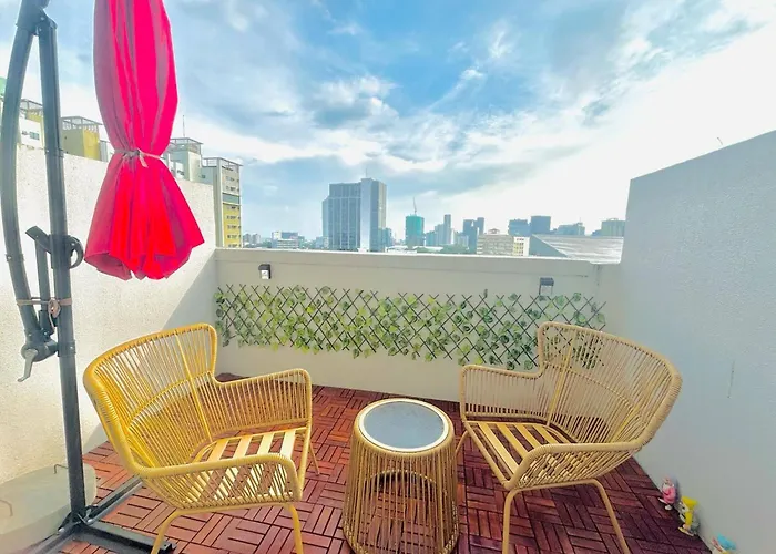 Room In Guest Room - Peaceful Retreat In Cebu City - Guest Room With Balcony