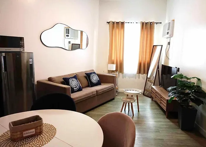 Cozy 1-Br Condo In Antara Residences