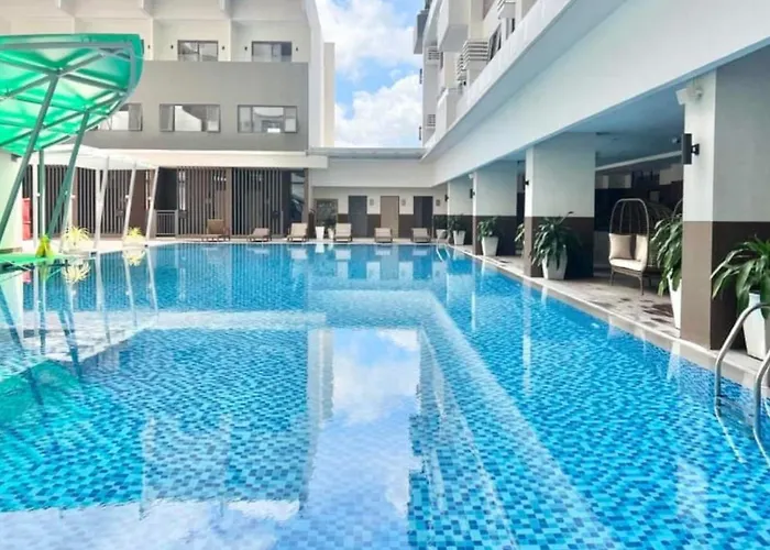 Cozy & Modern Studios Near Cebu It Park - Pool, Gym