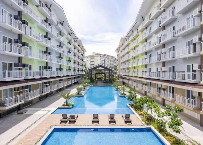 Condo Unit Near Mactan Airport With Pool, Gym, Free Wifi, And Netflix