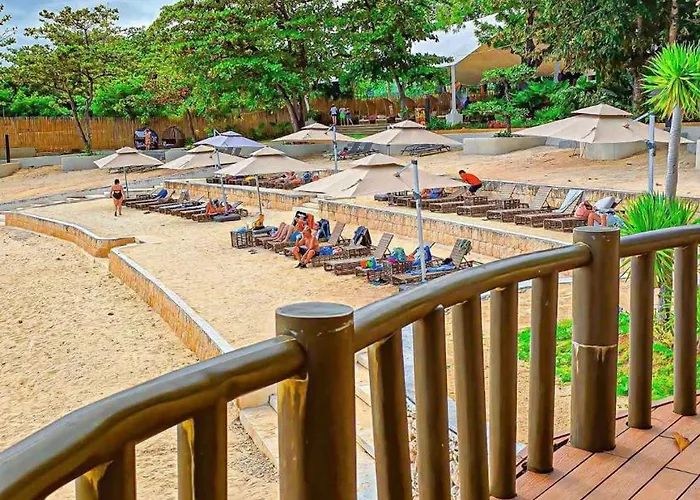 Mactan Newtown Seaview Condo By Cebu Pigmom