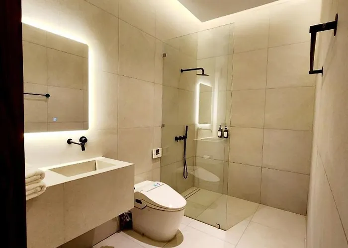 Luxury Poolvilla First