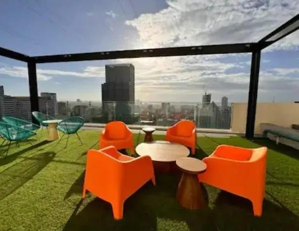 Moon Penthouse