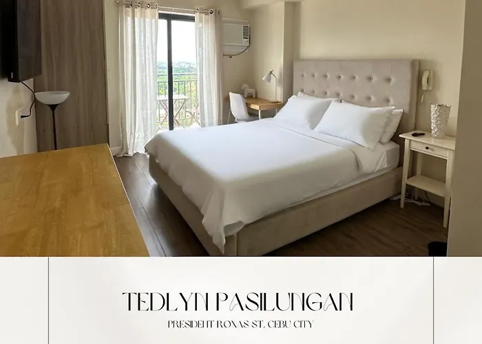 Modern Studio With Balcony Near It Park & Ayala