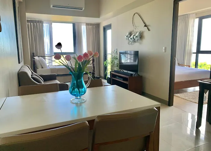 180 Degree Ocean View Apartment