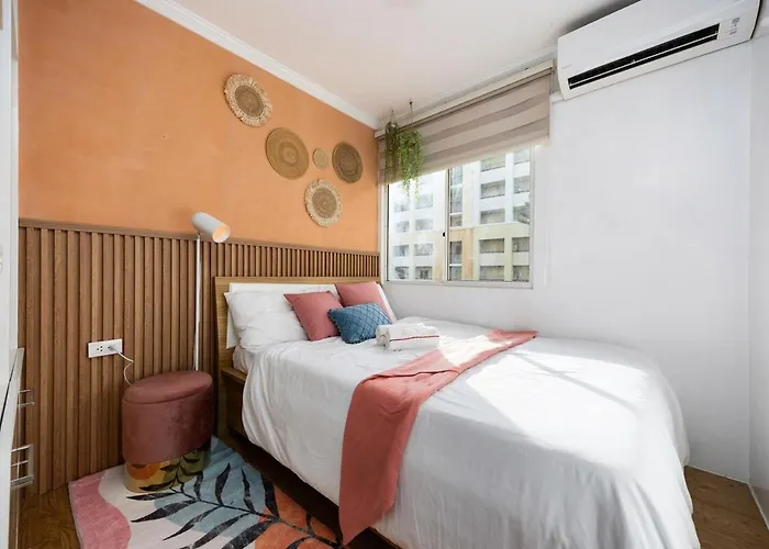 Terracotta Cove 2Br Suite, Sm Seaside, Oceanpark