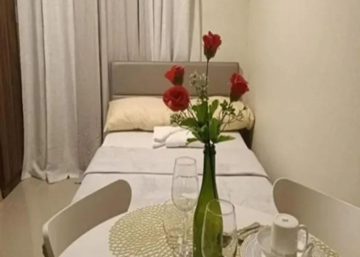 Ocean Breeze Condo In Lapu-Lapu - Private Room With Balcony