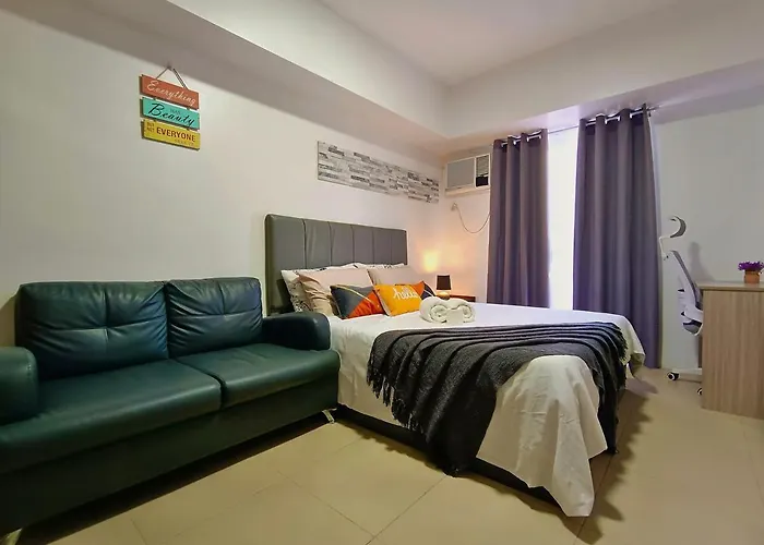 2414T1 Avida Riala It Park Queen Bed 178Mbps Wi-Fi