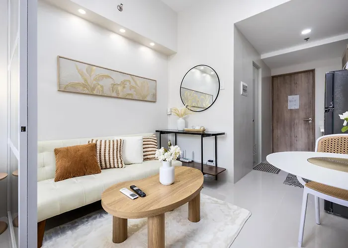 Cebu Serene Quarters With City View