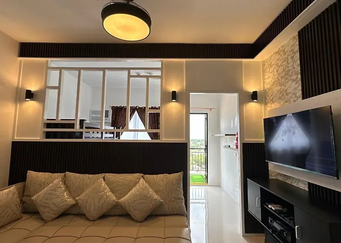 Cozy & Instaworthy Unit At Royal Oceancrest Mactan